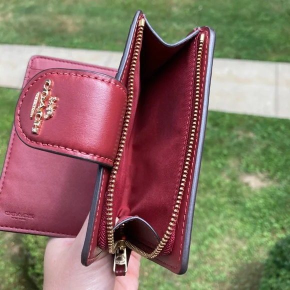 Coach Signature Medium Corner Zip Wallet Khaki Brown Tan Cherry Red Snap Button - Picture 5 of 17